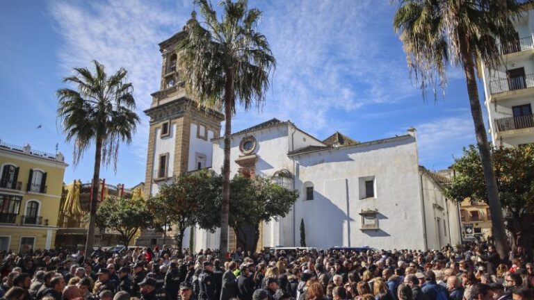 230126132346 01 Spain Machete Churches Attack.jpg