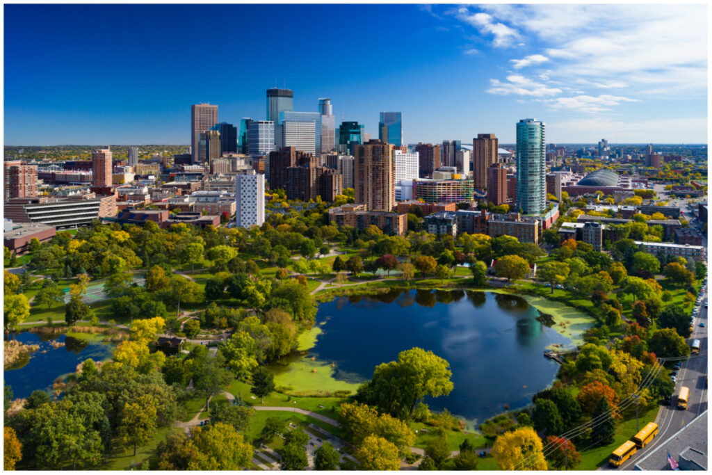 Minneapolis Skyline Gi.jpg