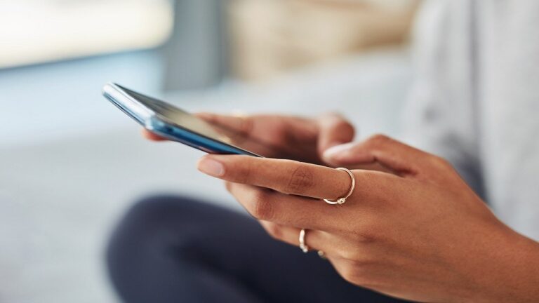 Istock apple iphone.jpg