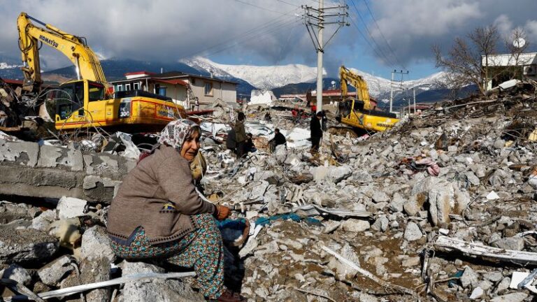 230207145233 02 Turkey Earthquake Cold Rescue Gaziantep.jpg
