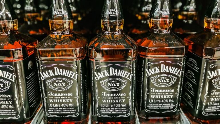 230316093551 Jack Daniels Whisky Bottles File Restricted.jpg