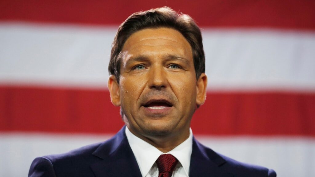 Desantis 6.jpg