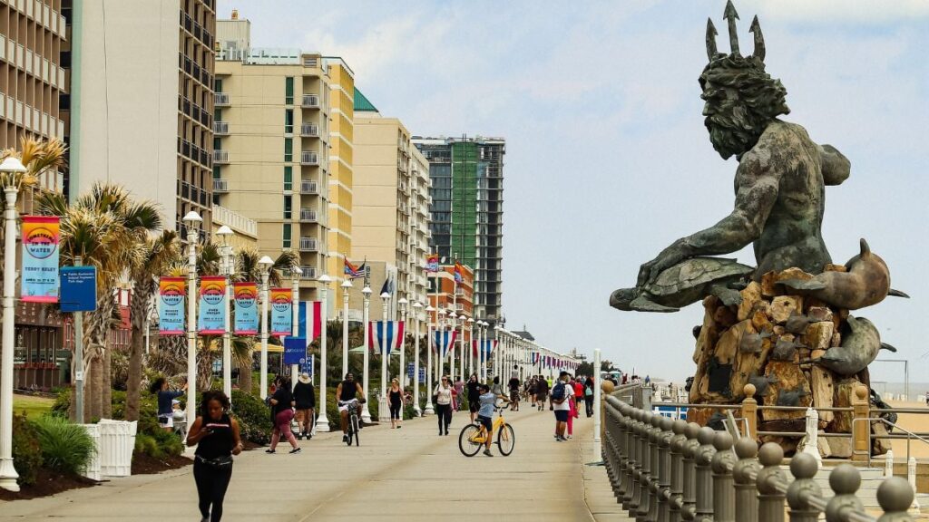 Virginia Beach Boardwalk.jpg