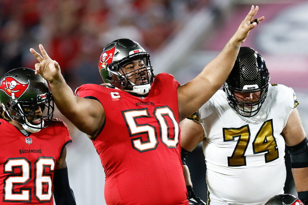 Vea Vita Bucs Saints Celebrate.jpg