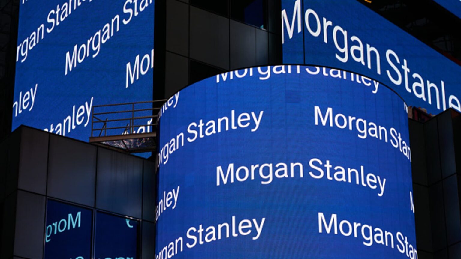 107180311 1674054896730 Gettyimages 1246311433 Morgan Stanley Earns.jpeg