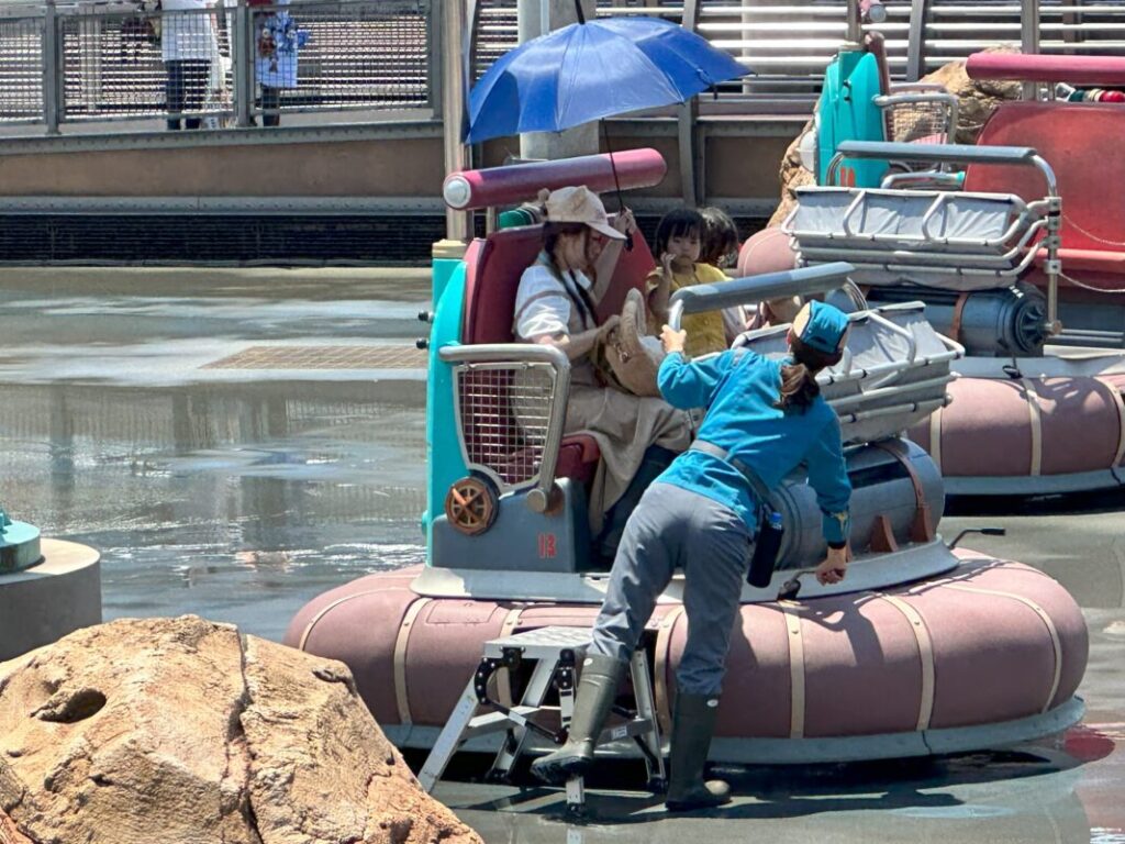 Aquatopia Evacuation 2.jpg