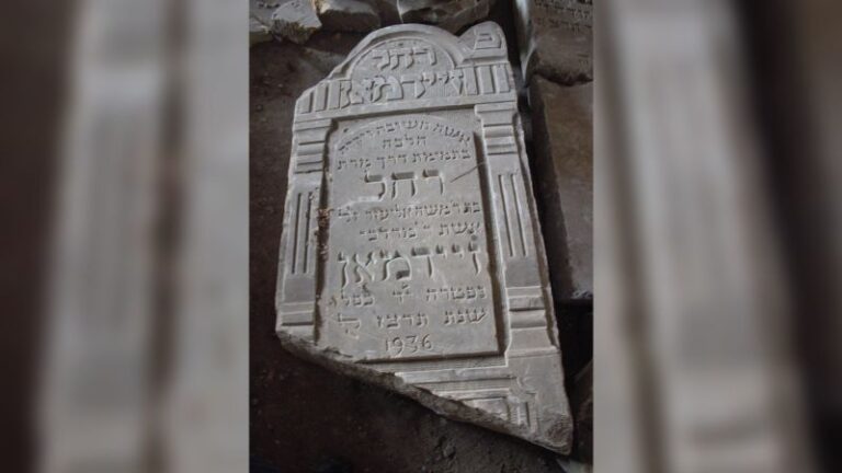 230825062911 04 Jewish Memorial Headstones Belarus.jpg