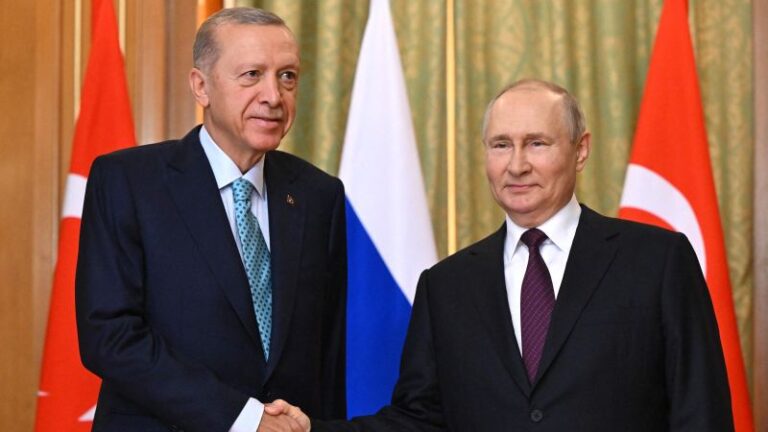 230904132222 01 Putin Erdogan 090423.jpg