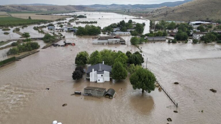 230907160458 05 Greece Floods Rescue Operations.jpg