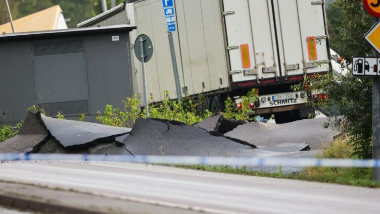 230923080512 01 Landslide Sweden Motorway 0923.jpg