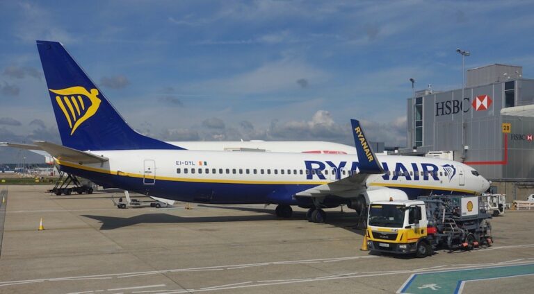 Ryanair 737.jpg