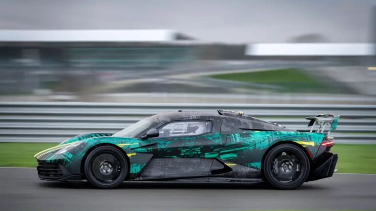 2025 Aston Martin Valhalla Hits Silverstone With Amg Twin Turbo V8 Plug In Hybrid Muscle 2.jpg