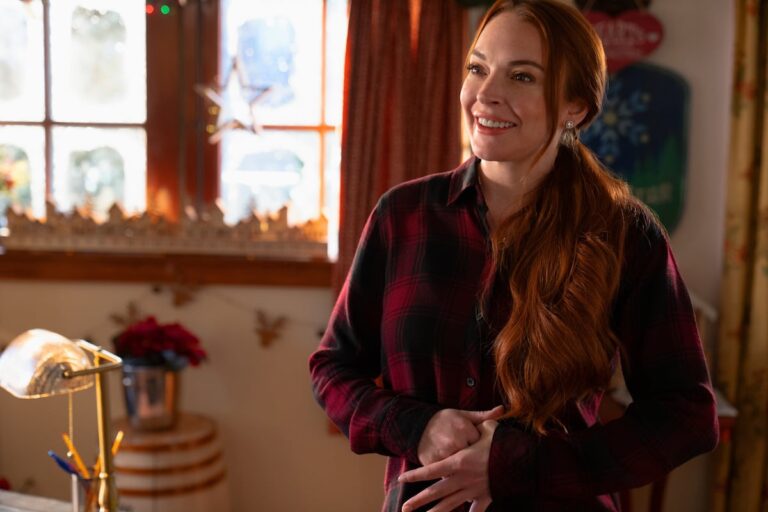 Lindsay Lohan To Star In Another Netflix Rom Com Our Little Secret .jpg
