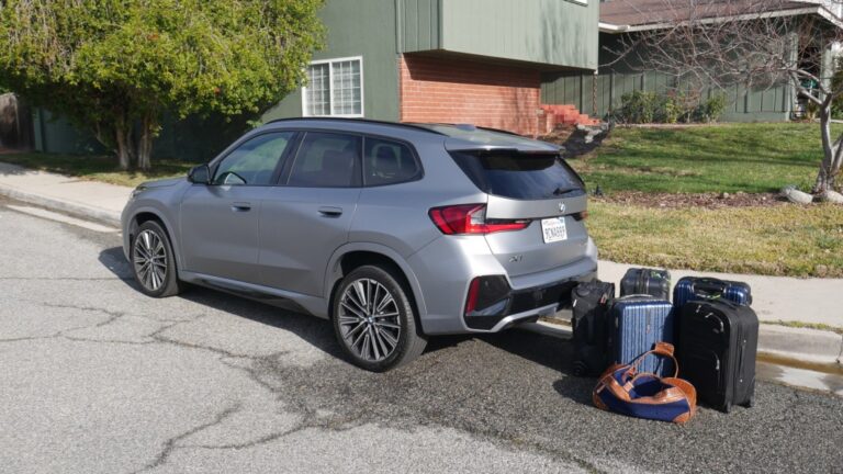 Bmw X1 Luggage Test.jpg