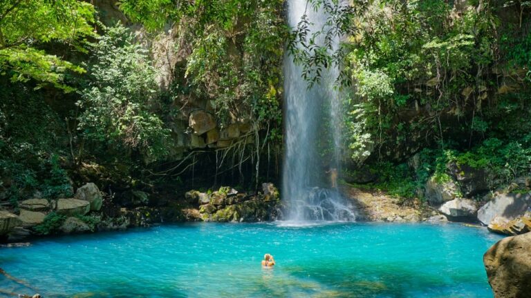 Costa Rica Waterfall 1.jpg