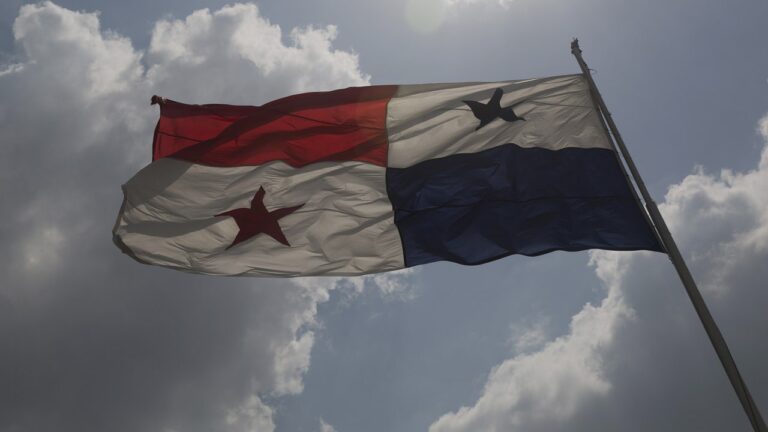 Panama Flag.jpg