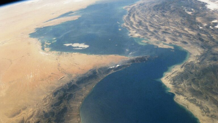 100221523 Strait Of Hormuz Gettyp.jpg