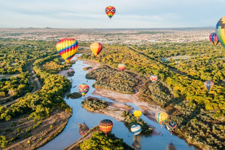 Baloons Rio Grande Alburqueque Nm Shutterstock.jpg