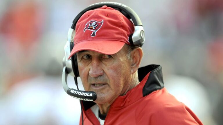 240712110354 Monte Kiffin 010608.jpg