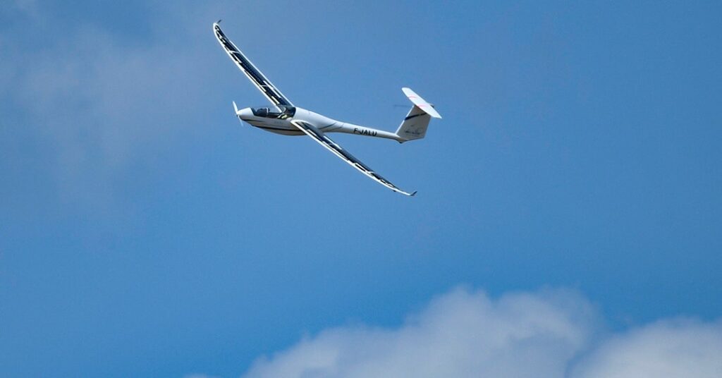 Solar Power Planes Gettyimages 1258894665.jpg