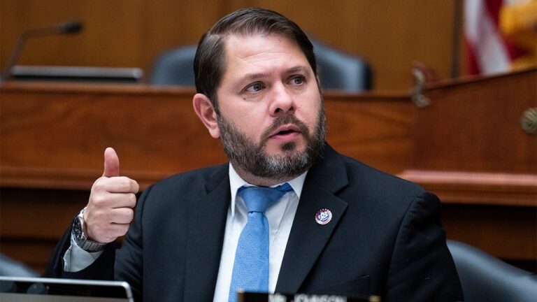 Ruben Gallego 1.jpg