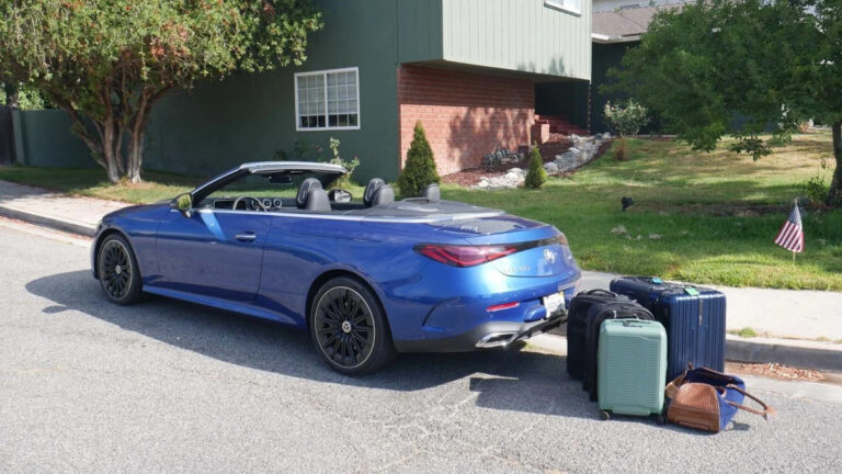 Mercedes Cle Cabriolet Luggage Test.jpg