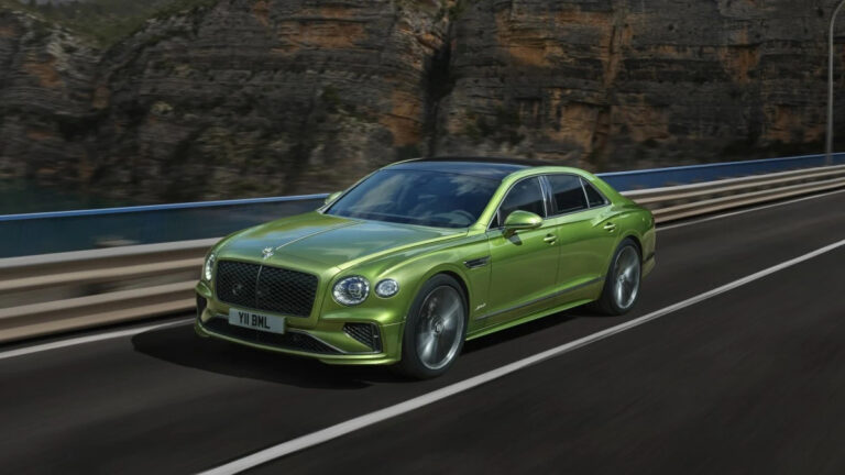 New Flying Spur 2.jpg