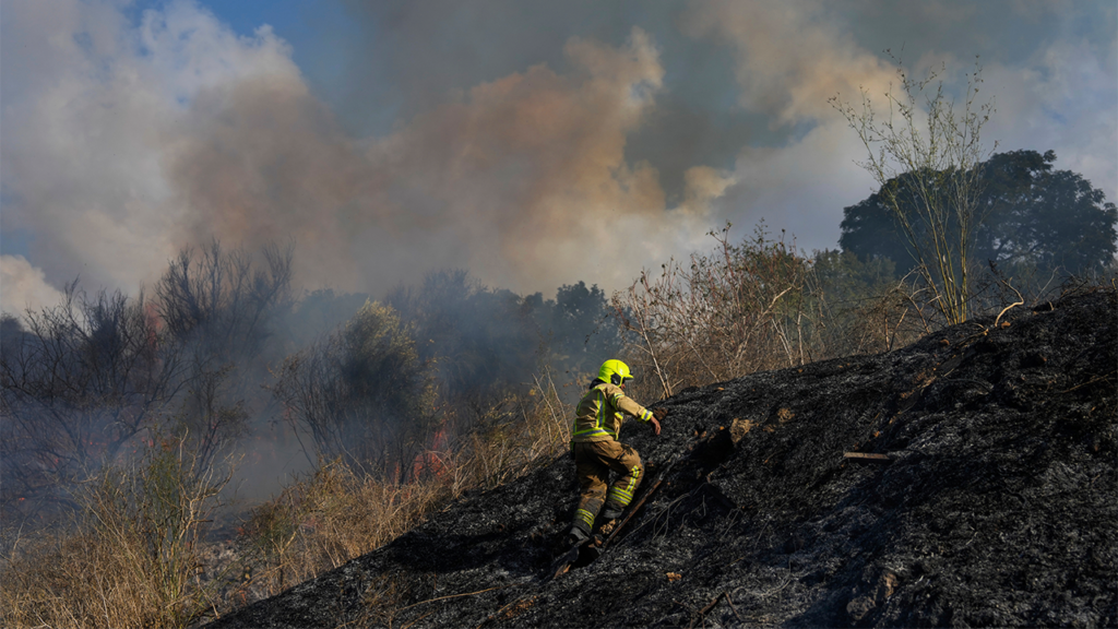 Israelfirefighter.png