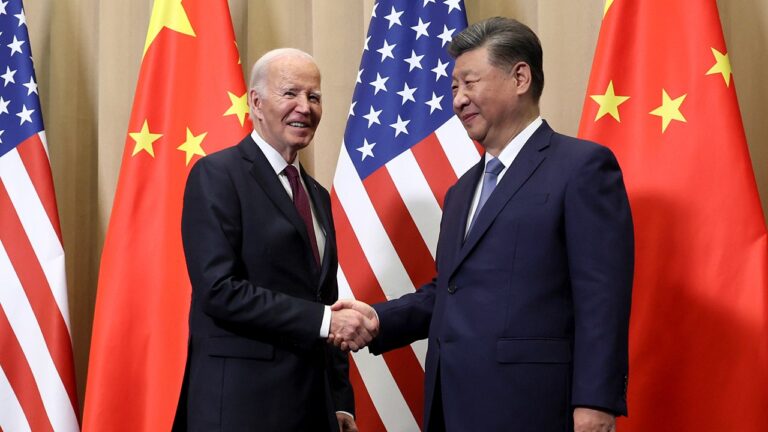 Aptopix Biden Apec.jpg