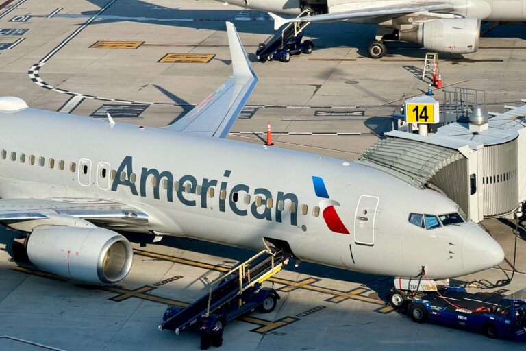 American Airlines Lga Planes 2.jpg