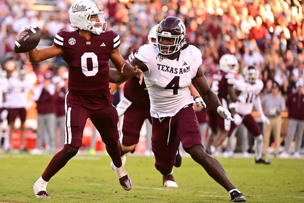 Stewart Shemar Tamu Miss State Sack.jpg