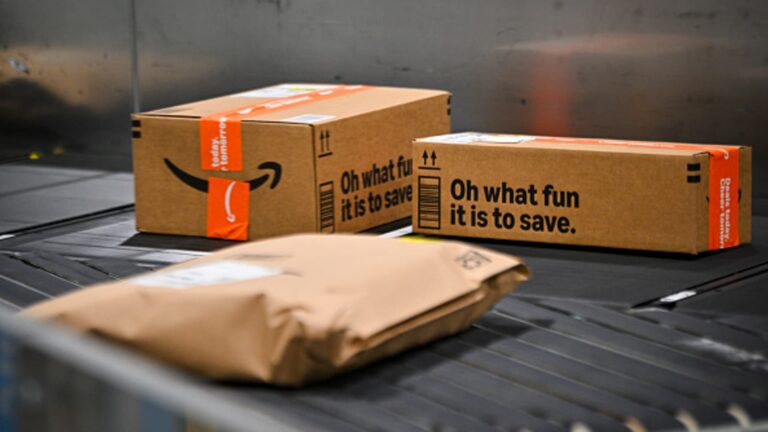 108069994 1733157828577 gettyimages 2187359868 2024 12 02 amazon cyber monday mjrc452.jpeg
