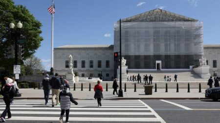 108128611 17441407392025 04 08t193105z 978130873 rc2ttda7afag rtrmadp 0 usa court trump.jpeg
