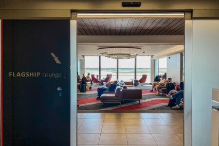 20240610 aa flagship lounge chicago international airport ord chenderson 83.jpg