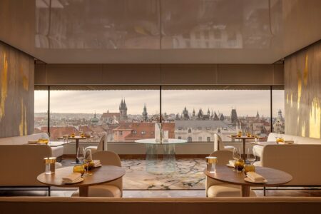 20250415 fairmont prague 2 zlata praha faimont golden prague 1.jpg