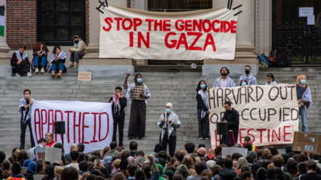 Pro palestinian rally at harvard.png
