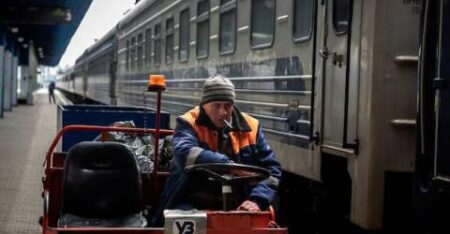 Ukraine freight reuters 5156872 20250424232215.jpg