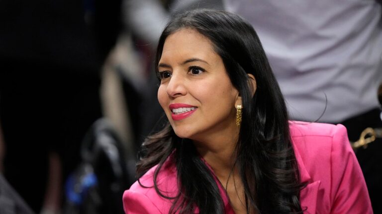 Vani hart rfk confirmation hearing lifestyle 01.jpg